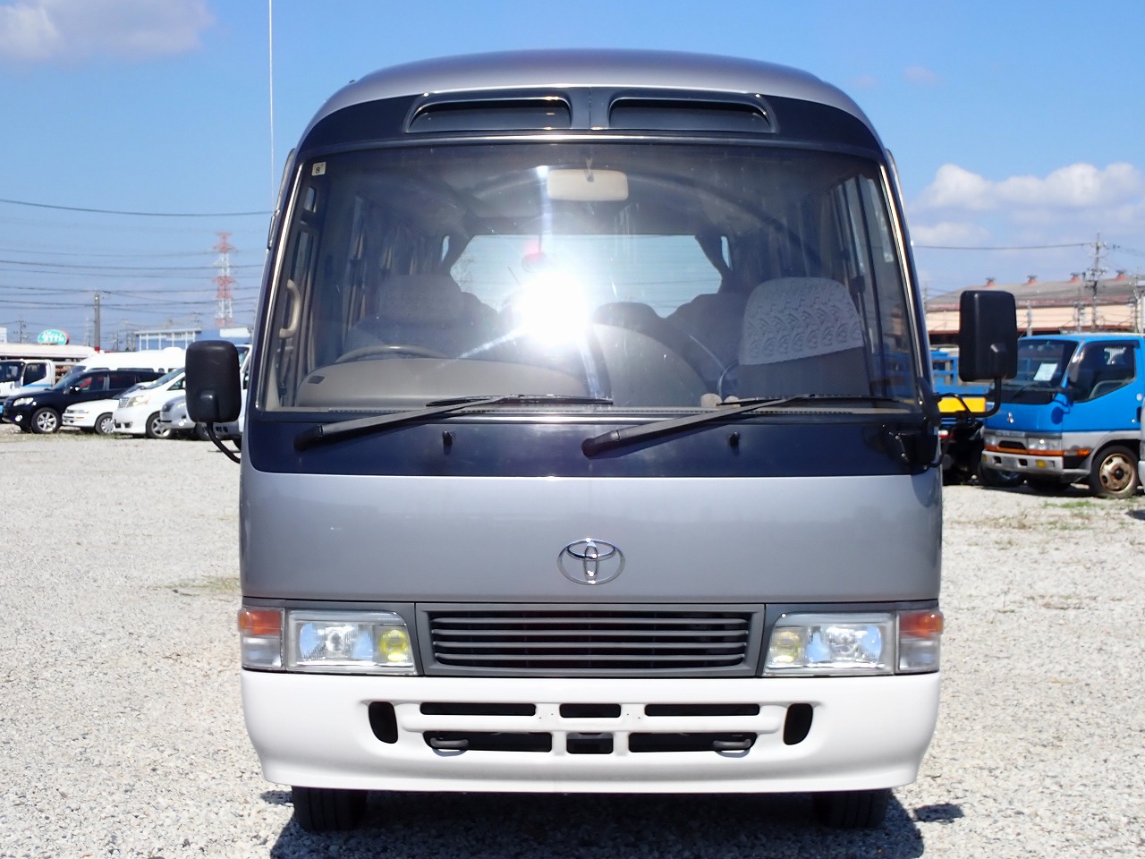TOYOTA Coaster