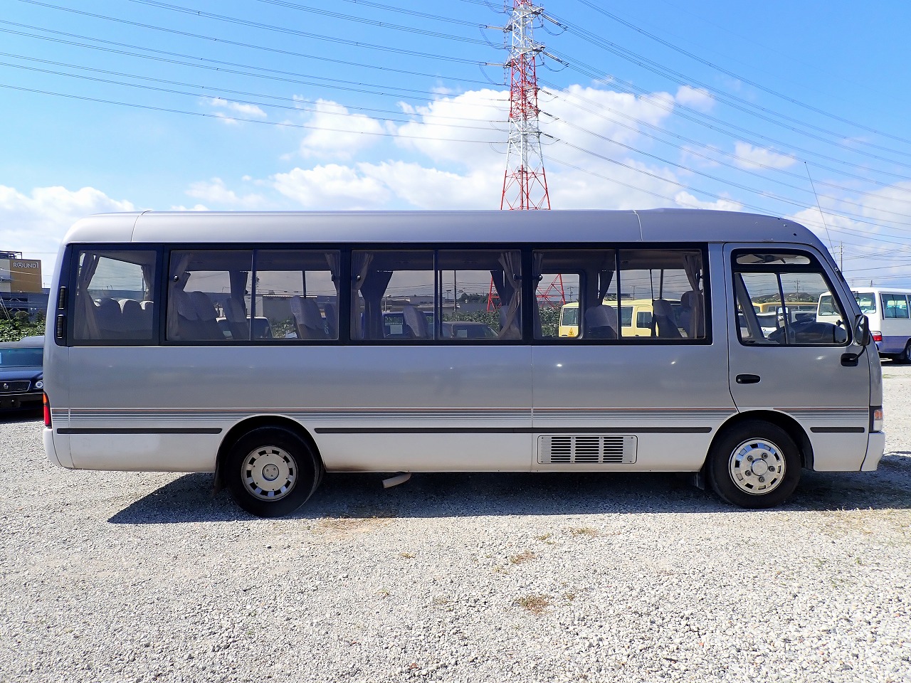 TOYOTA Coaster