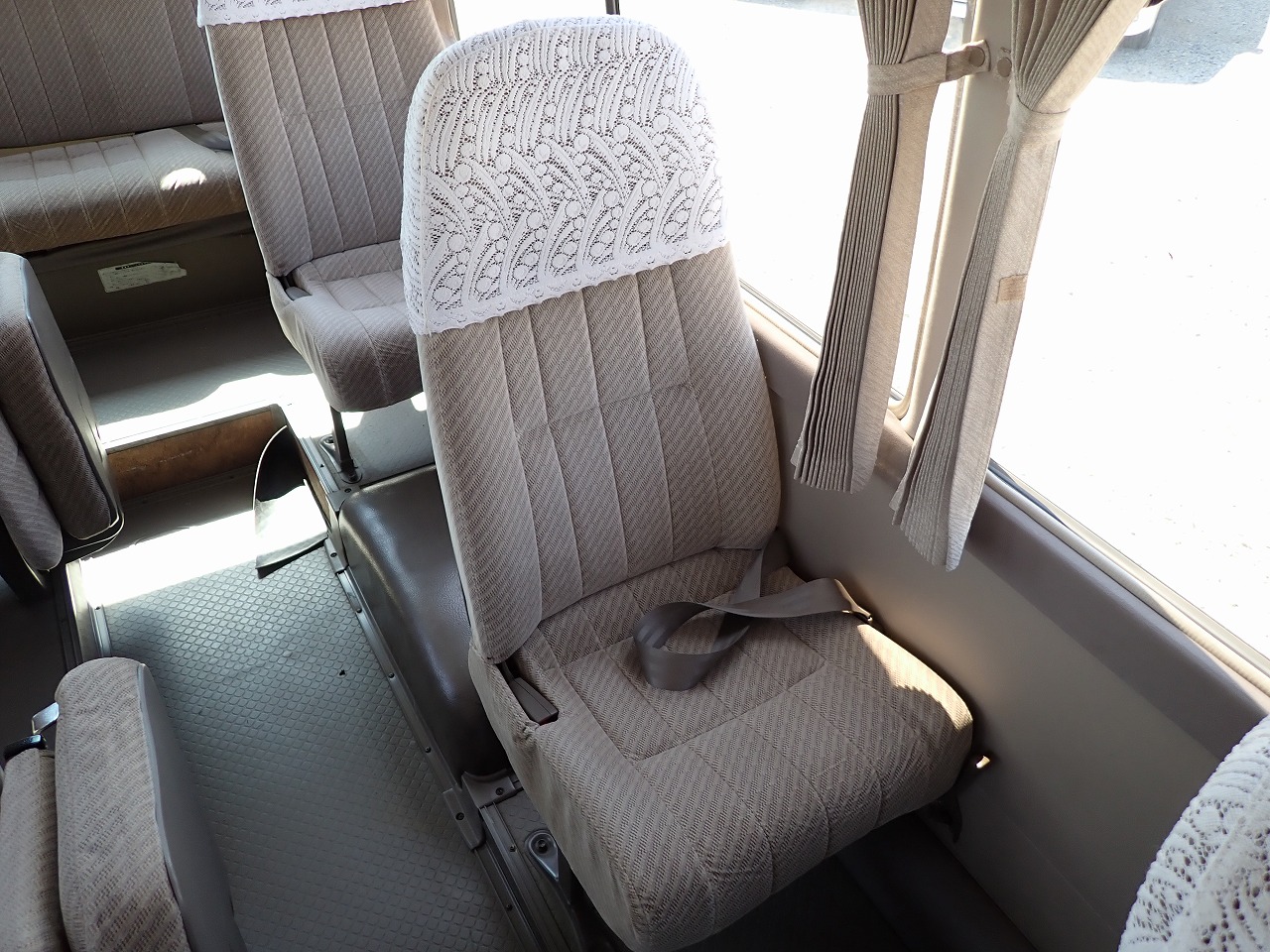 TOYOTA Coaster