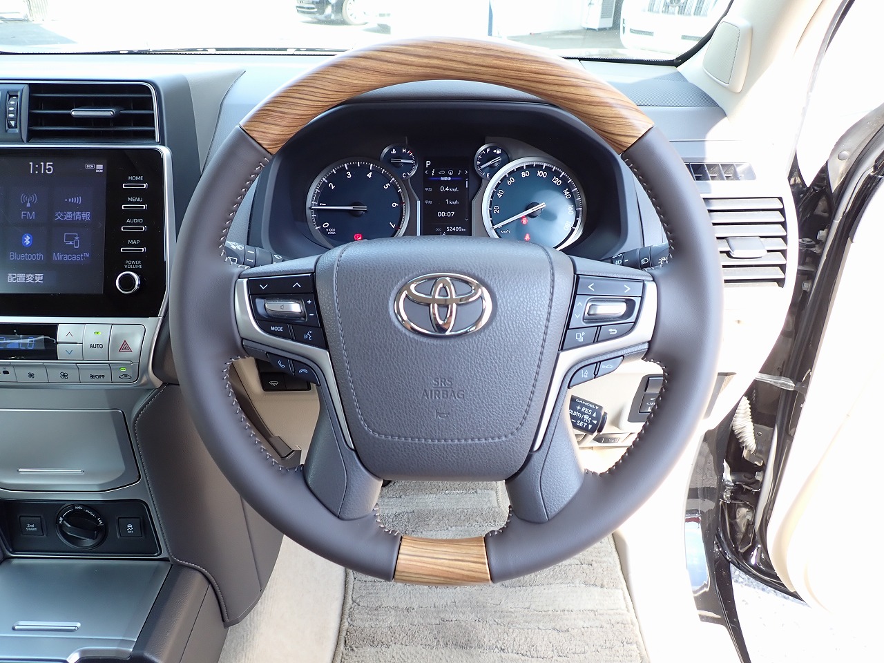 TOYOTA Land Cruiser Prado