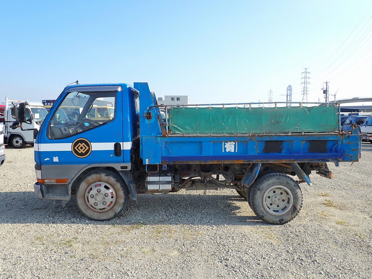 MITSUBISHI Canter
