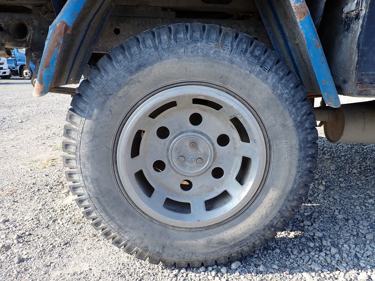MITSUBISHI Canter