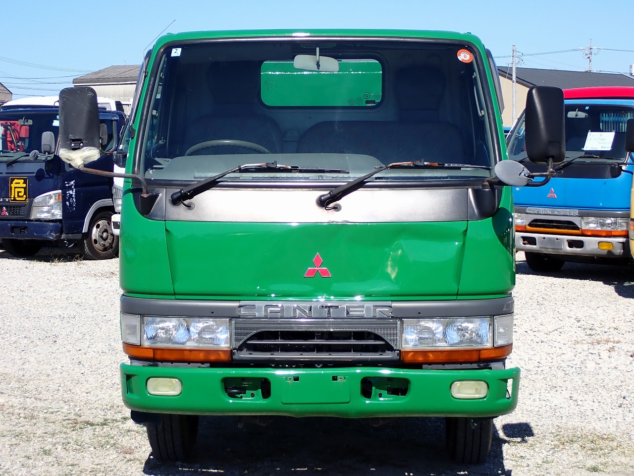 MITSUBISHI Canter