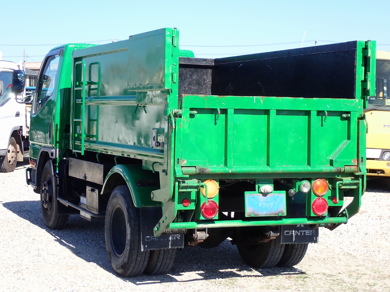 MITSUBISHI Canter
