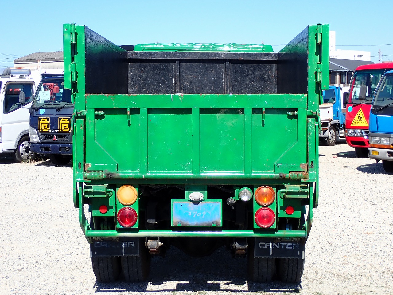 MITSUBISHI Canter