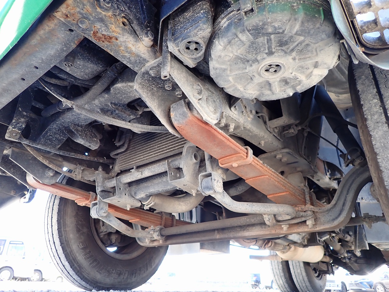 MITSUBISHI Canter