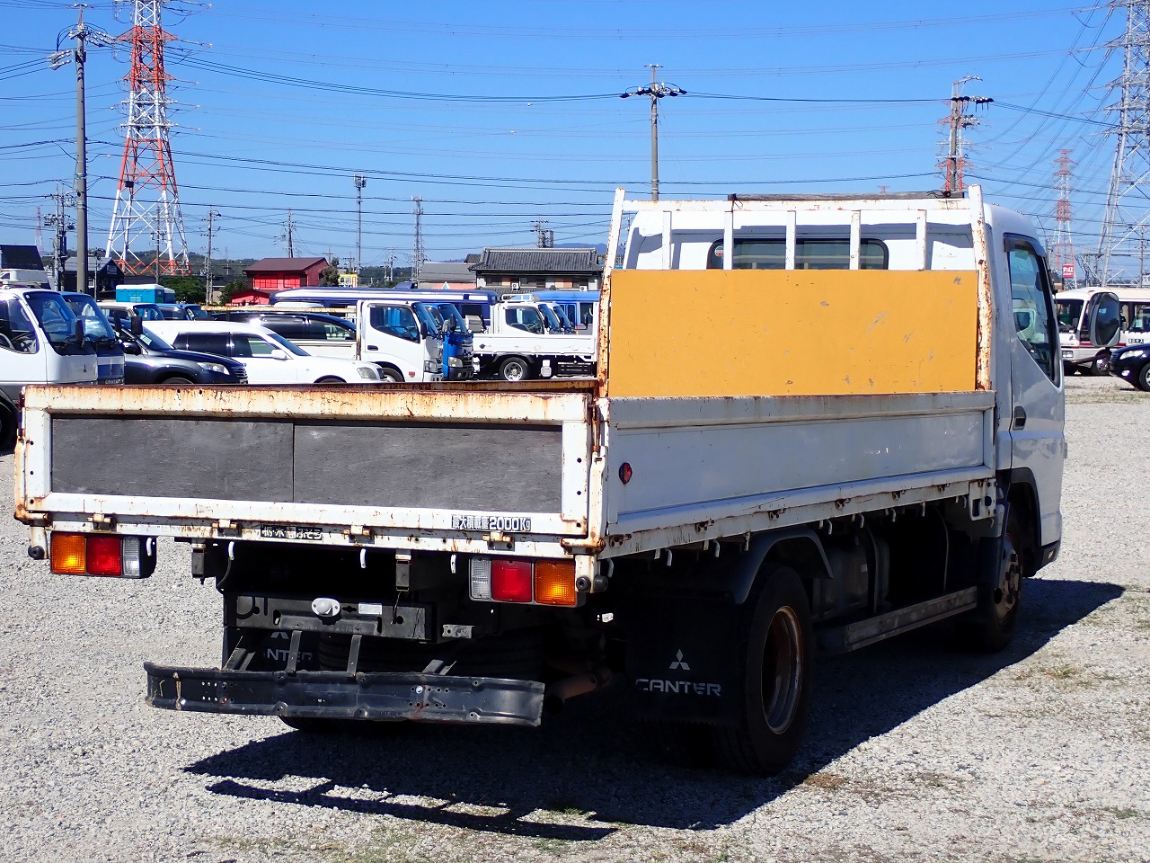 MITSUBISHI Canter
