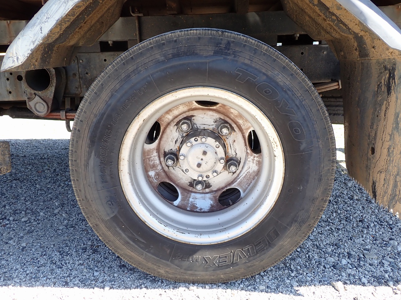 MITSUBISHI Canter