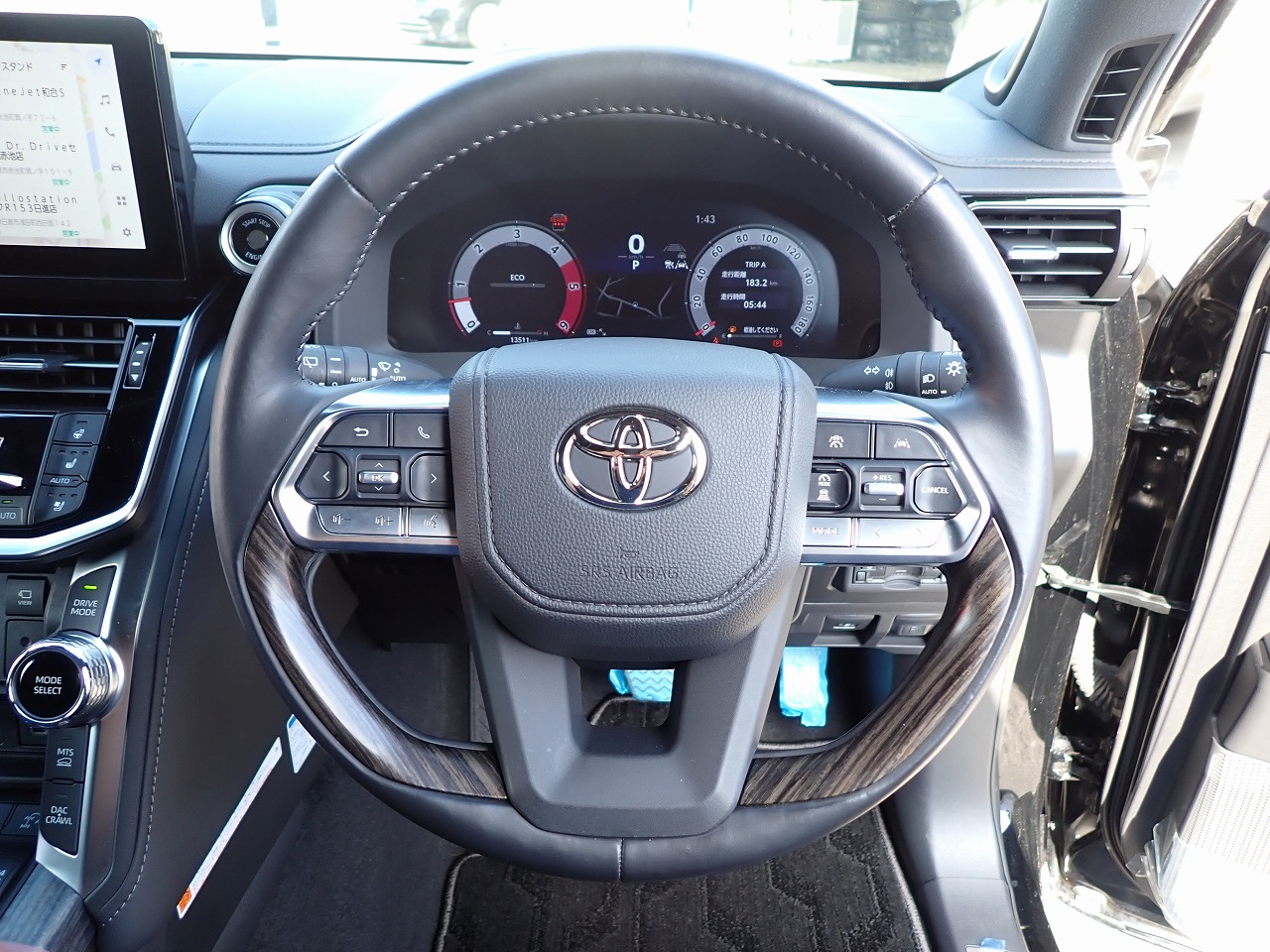 TOYOTA Land Cruiser