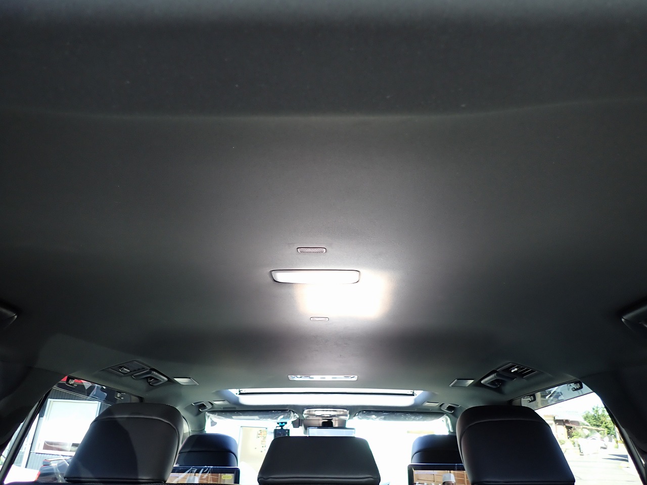LEXUS LX 600