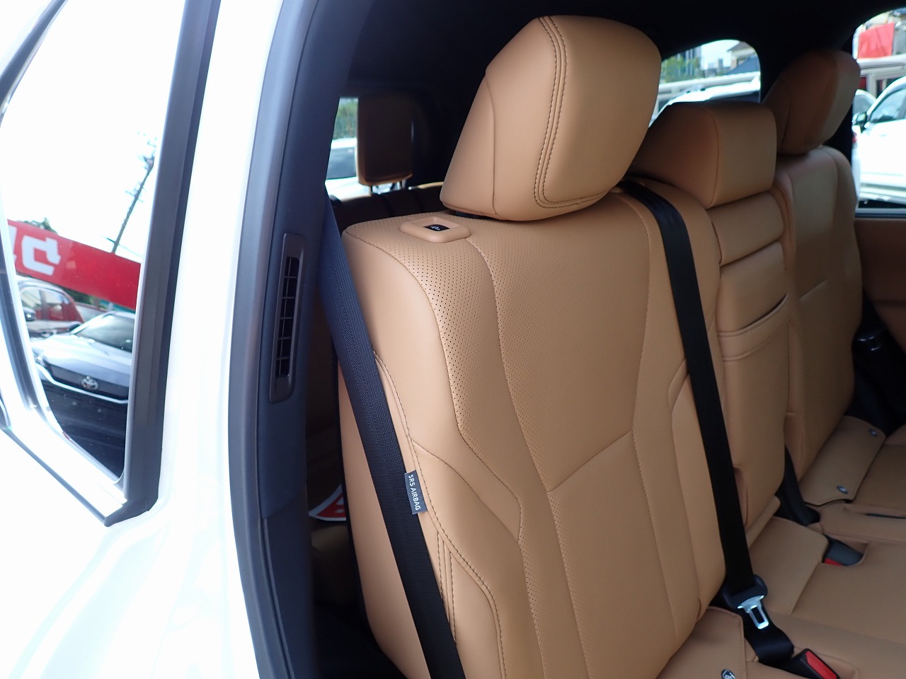 LEXUS LX 600