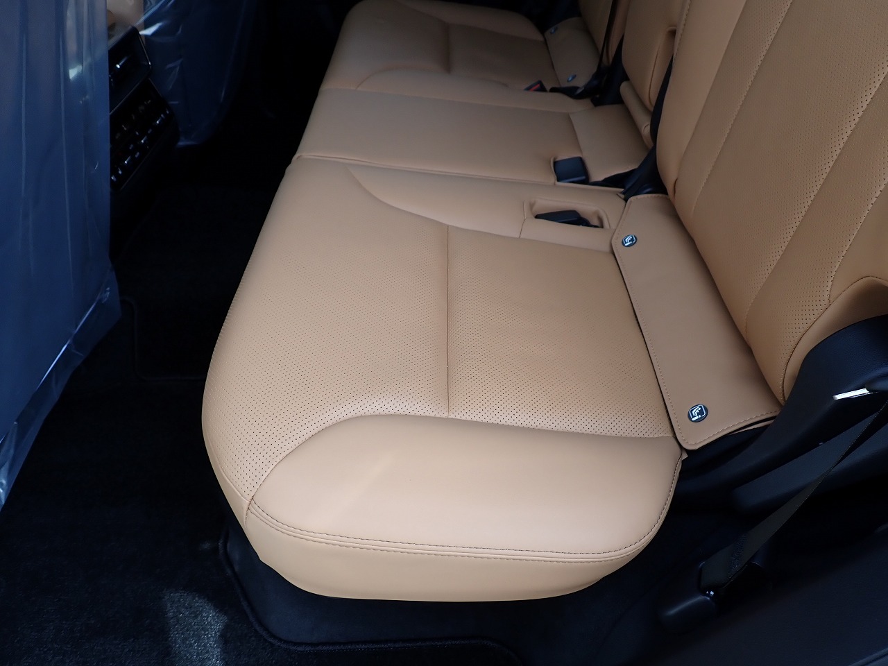 LEXUS LX 600