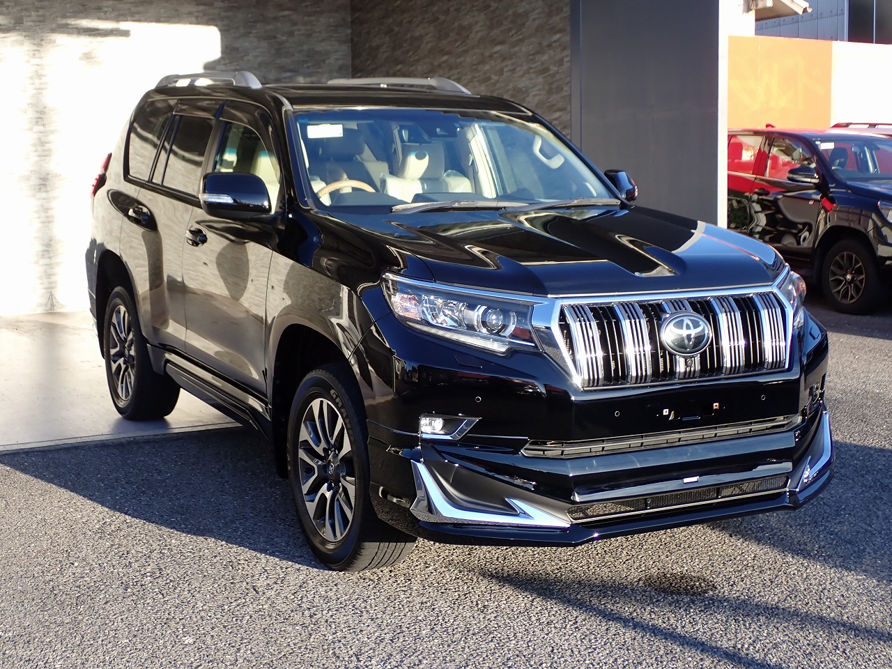 TOYOTA Land Cruiser Prado