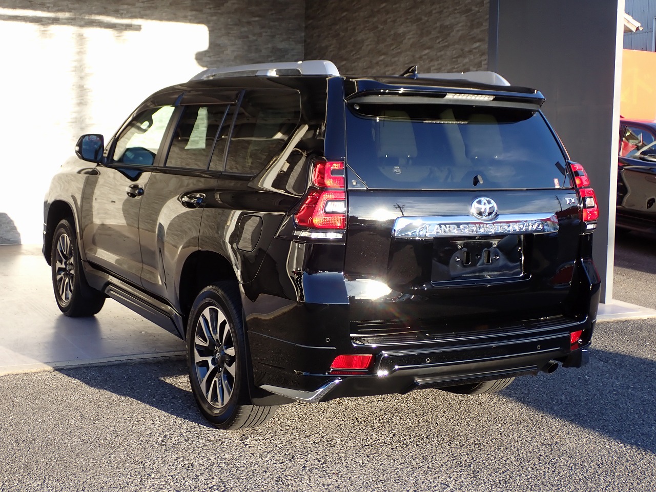 TOYOTA Land Cruiser Prado