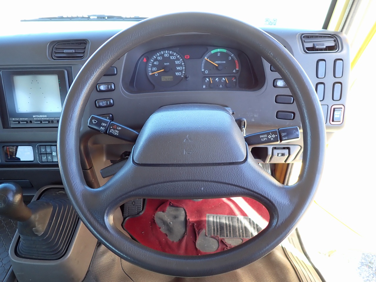MITSUBISHI Rosa