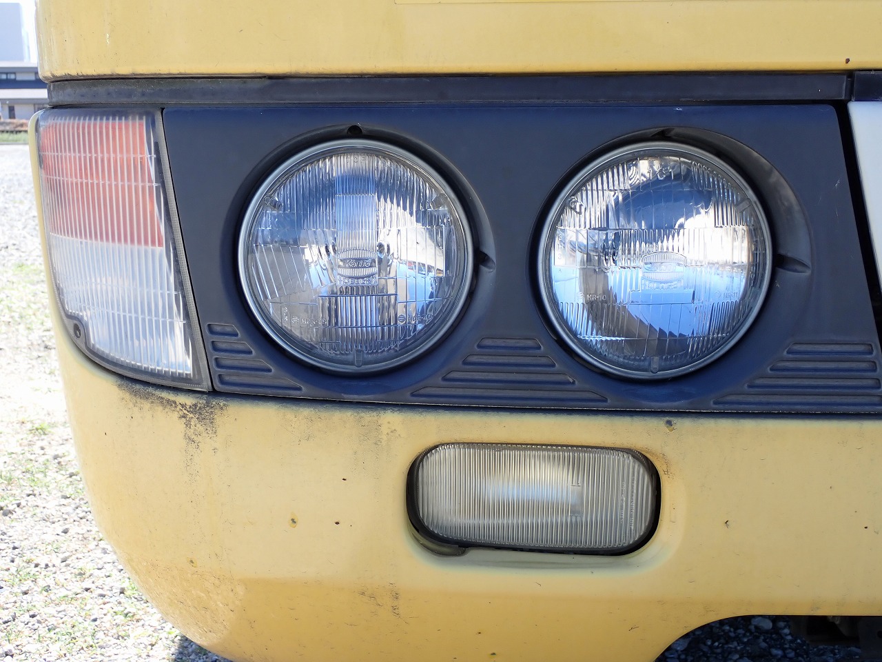 MITSUBISHI Rosa