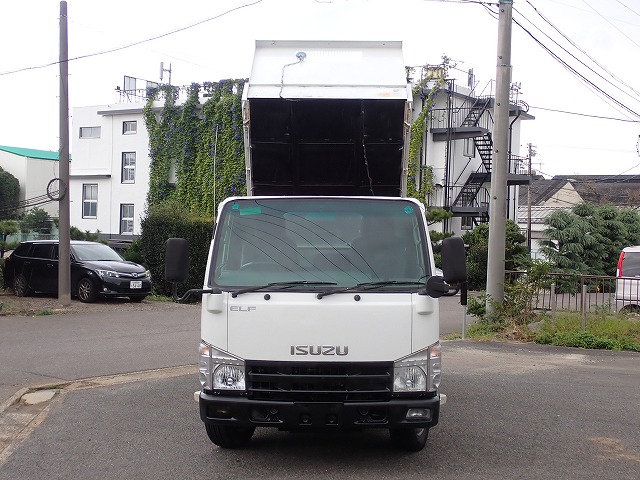 ISUZU Elf Truck