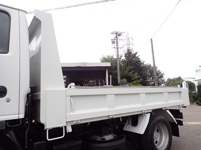 ISUZU Elf Truck
