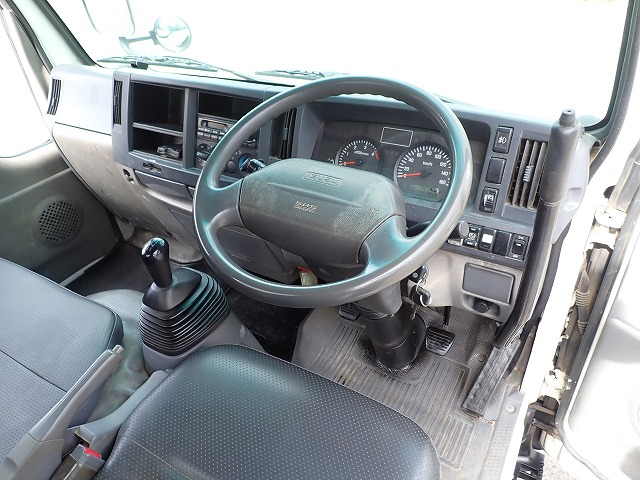 ISUZU Elf Truck