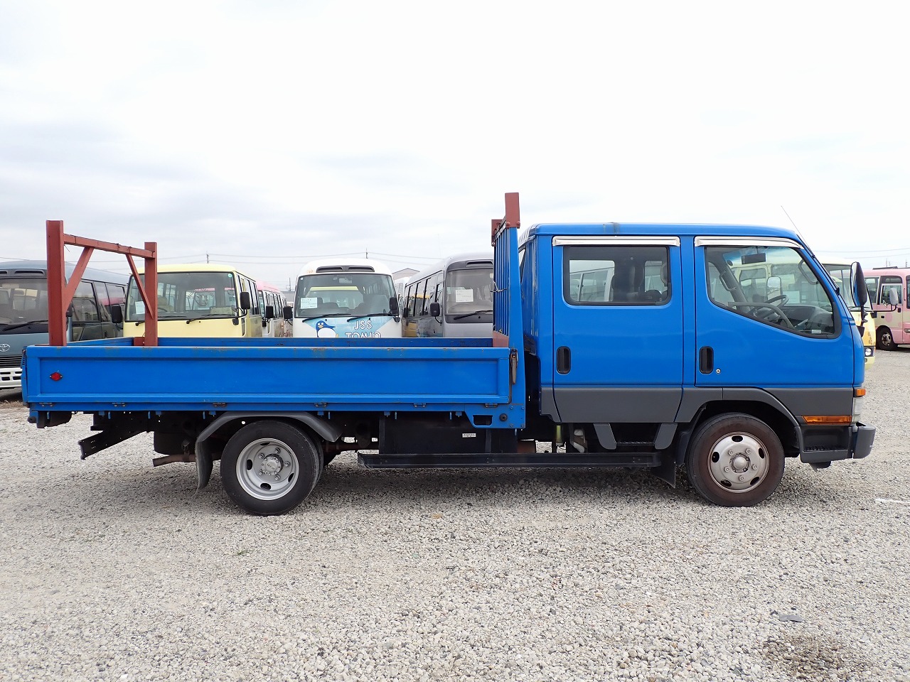 MITSUBISHI Canter