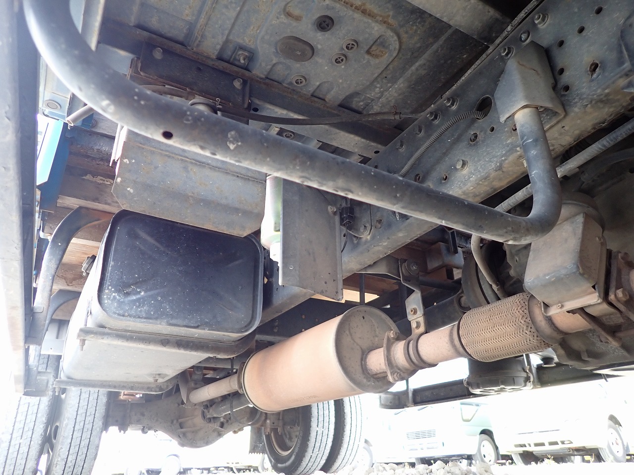 MITSUBISHI Canter