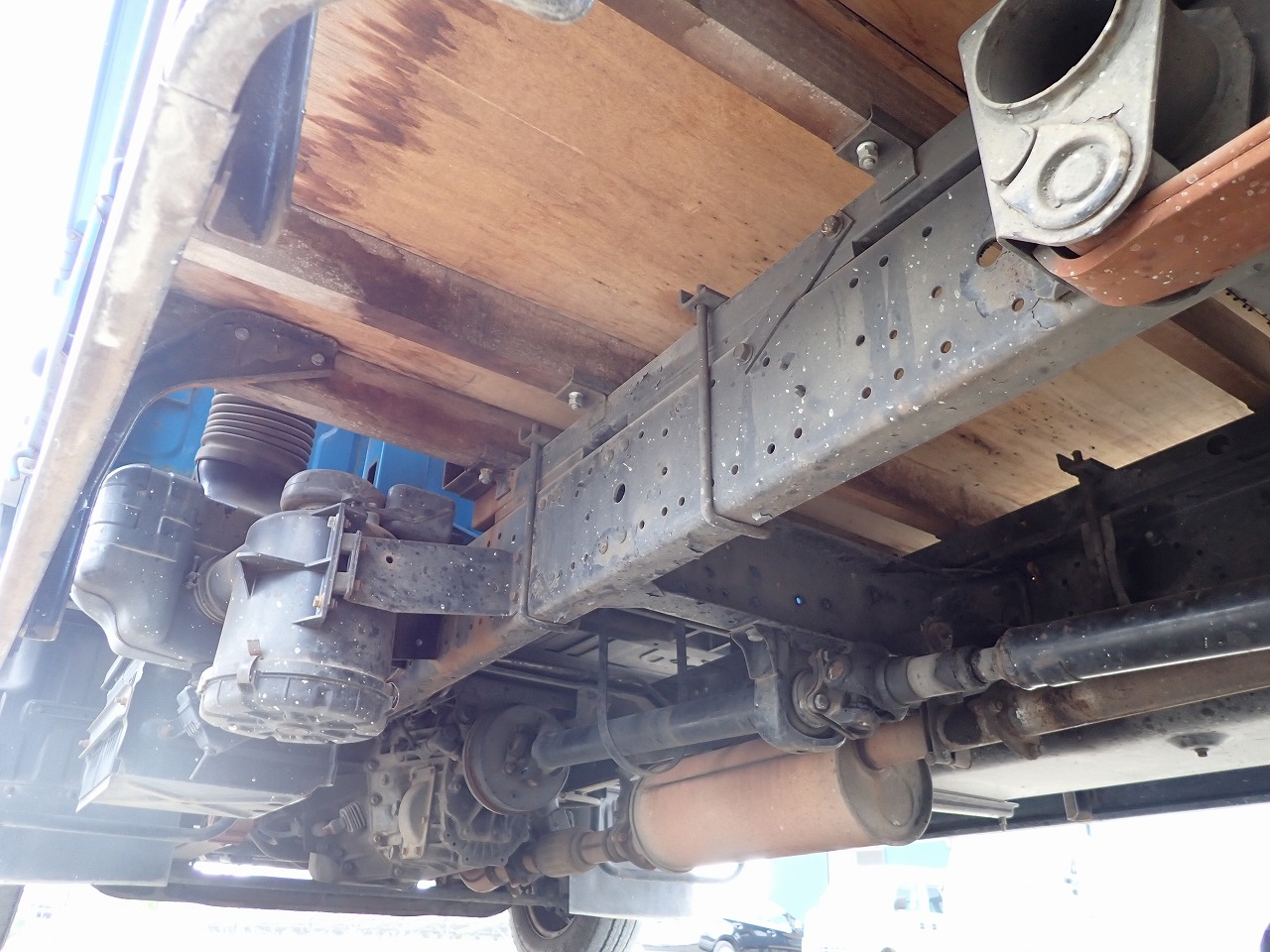 MITSUBISHI Canter