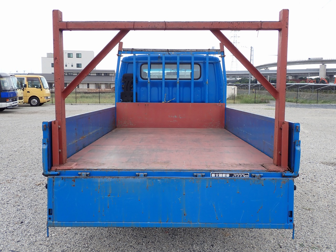 MITSUBISHI Canter