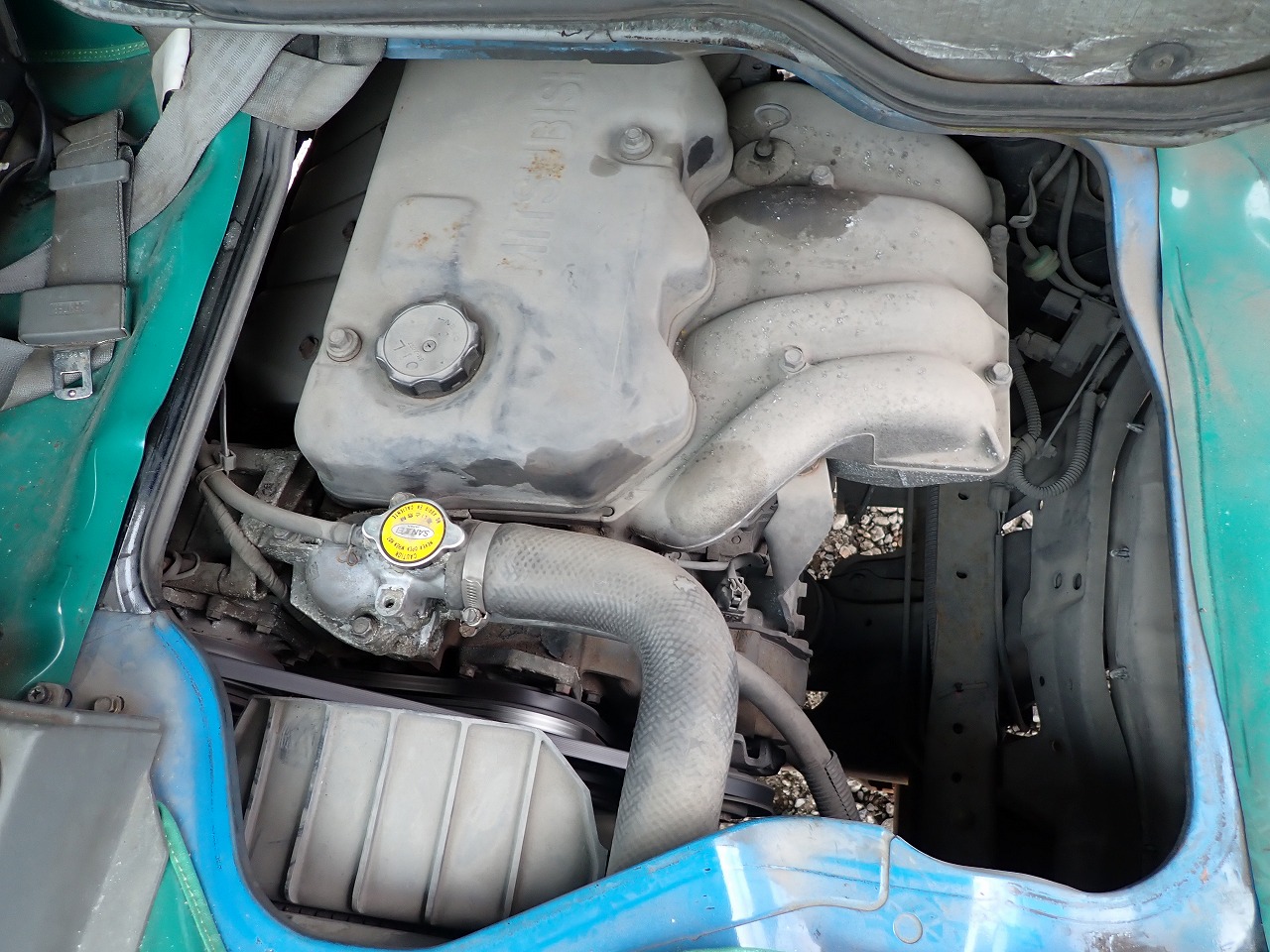 MITSUBISHI Canter