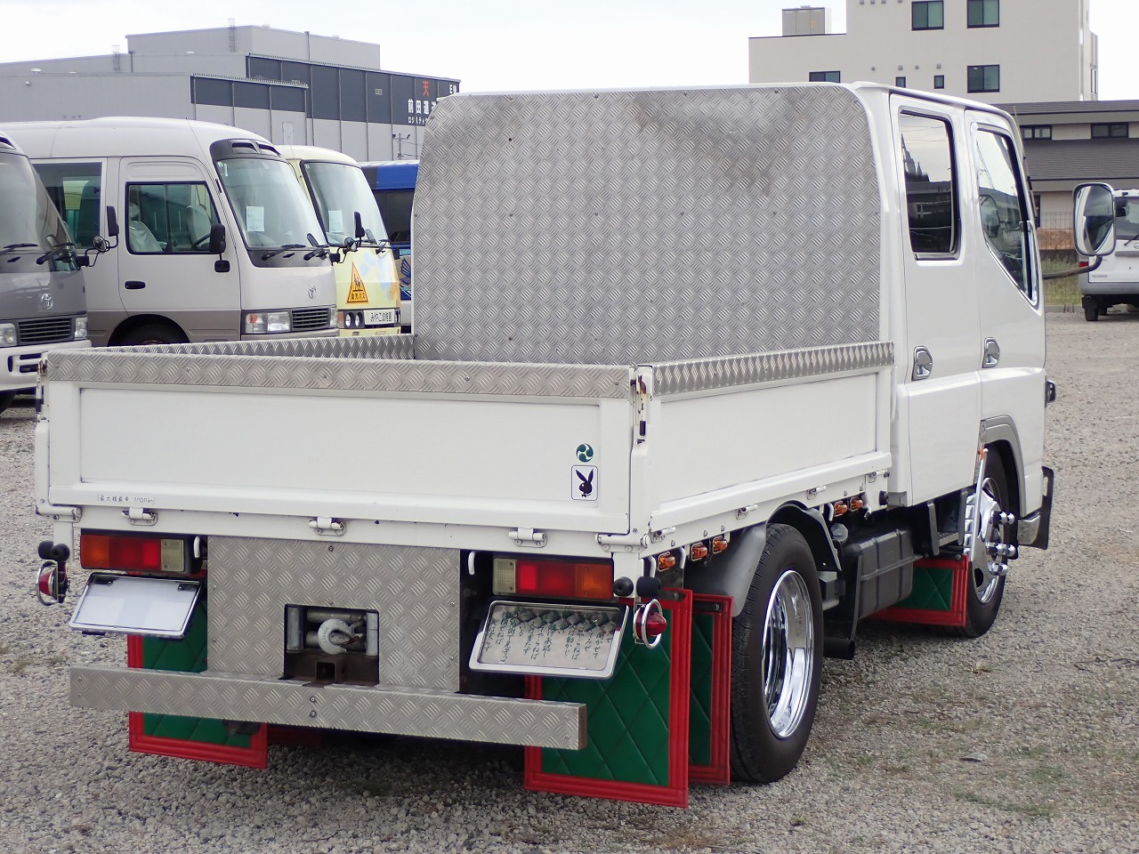 MITSUBISHI Canter