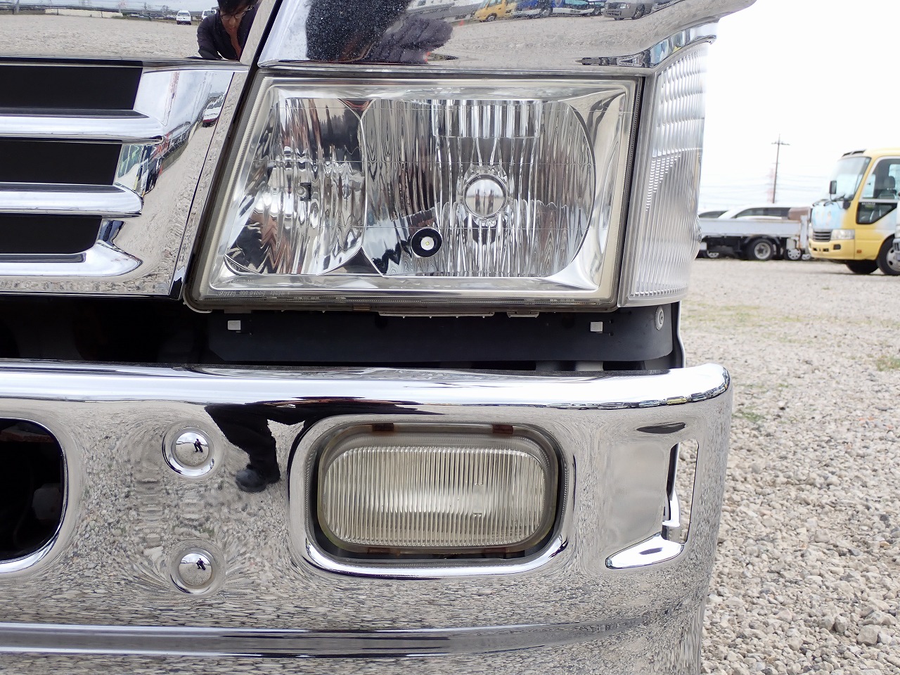 MITSUBISHI Canter