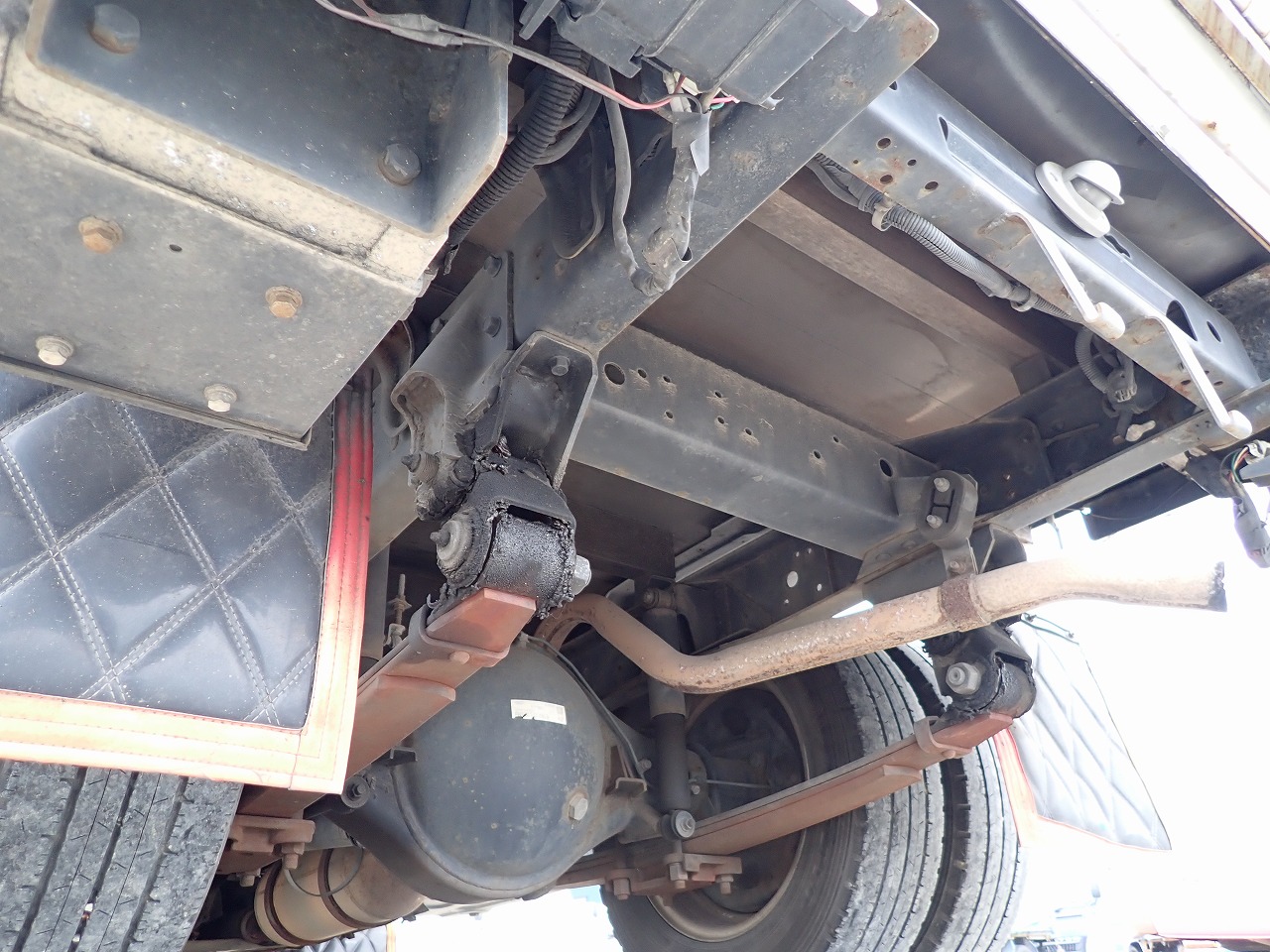 MITSUBISHI Canter