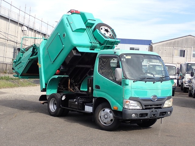 HINO Dutro