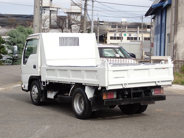 ISUZU Elf Truck