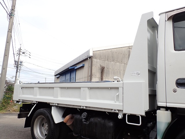 ISUZU Elf Truck