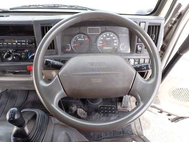 ISUZU Elf Truck