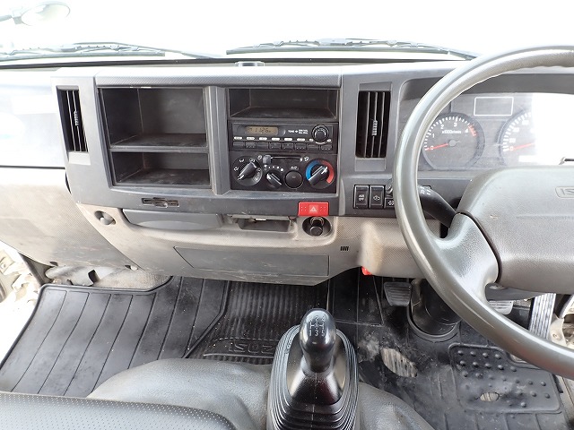 ISUZU Elf Truck