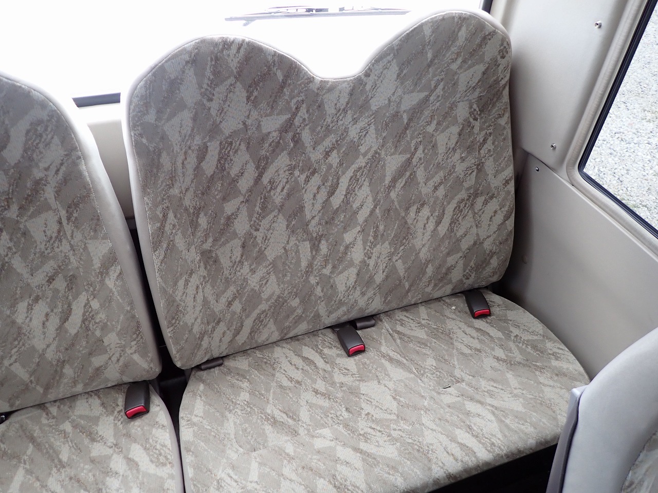 MITSUBISHI Rosa