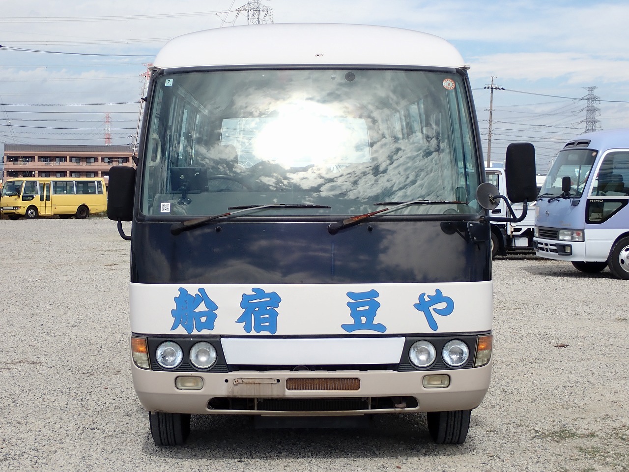 MITSUBISHI Rosa
