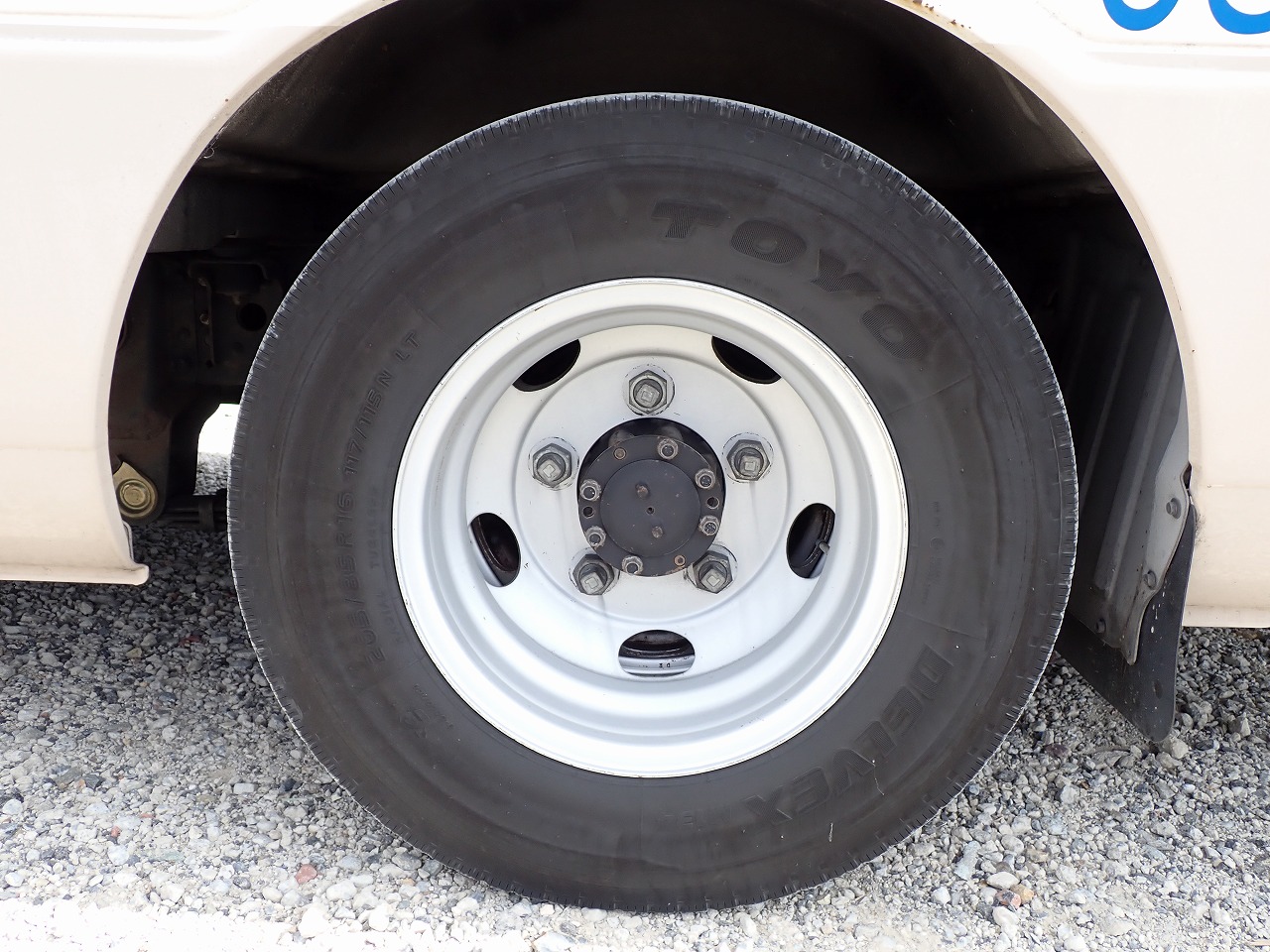 MITSUBISHI Rosa