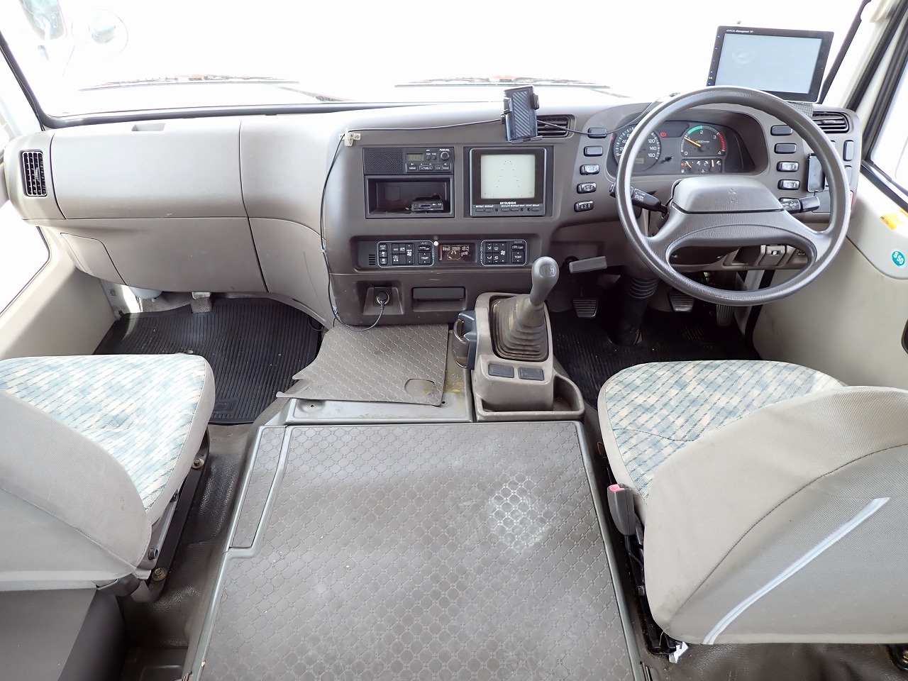 MITSUBISHI Rosa