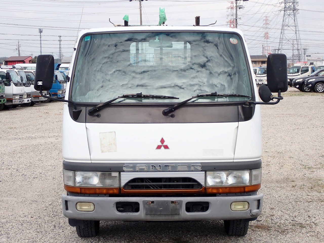 MITSUBISHI Canter