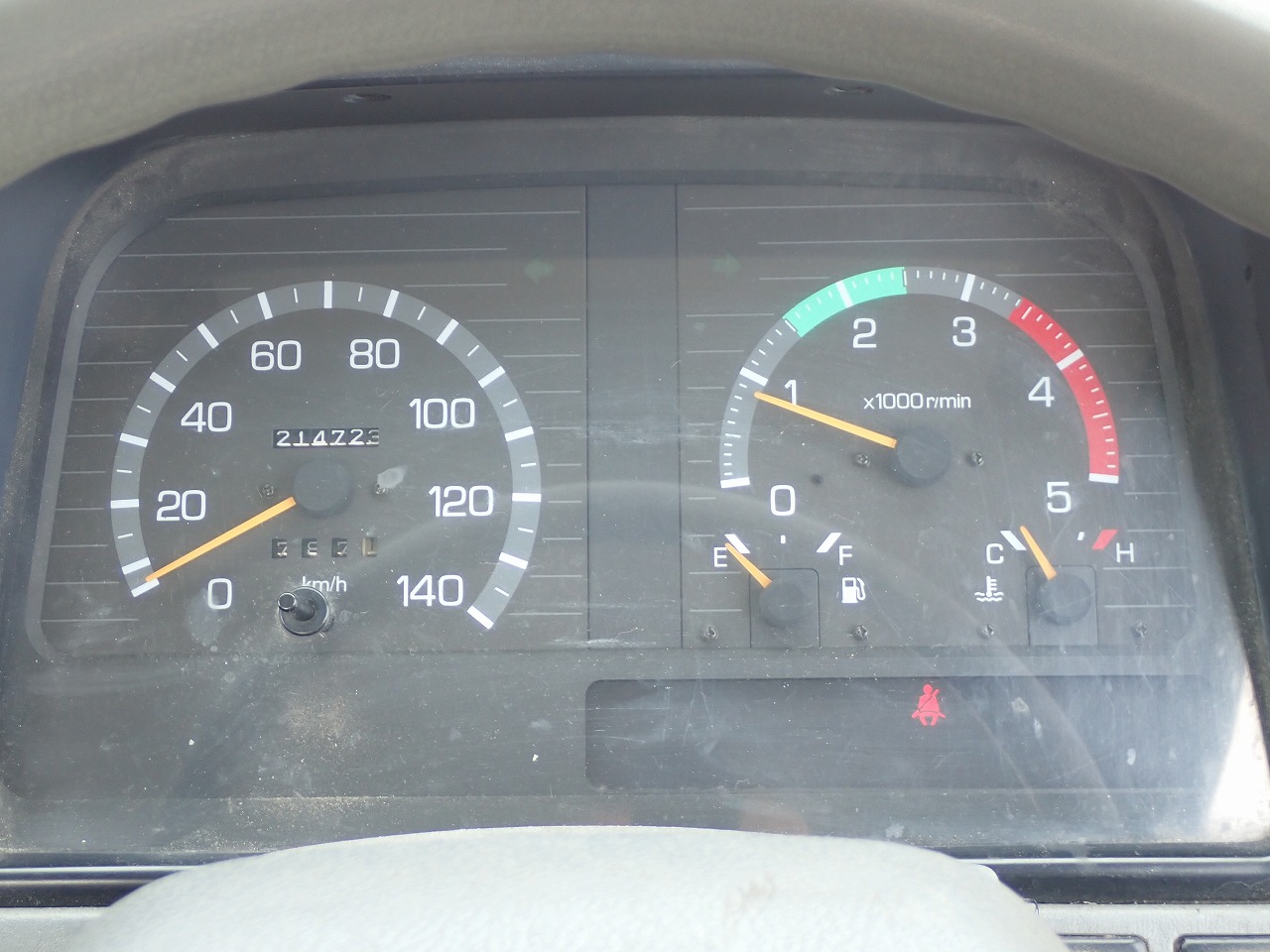 MITSUBISHI Canter