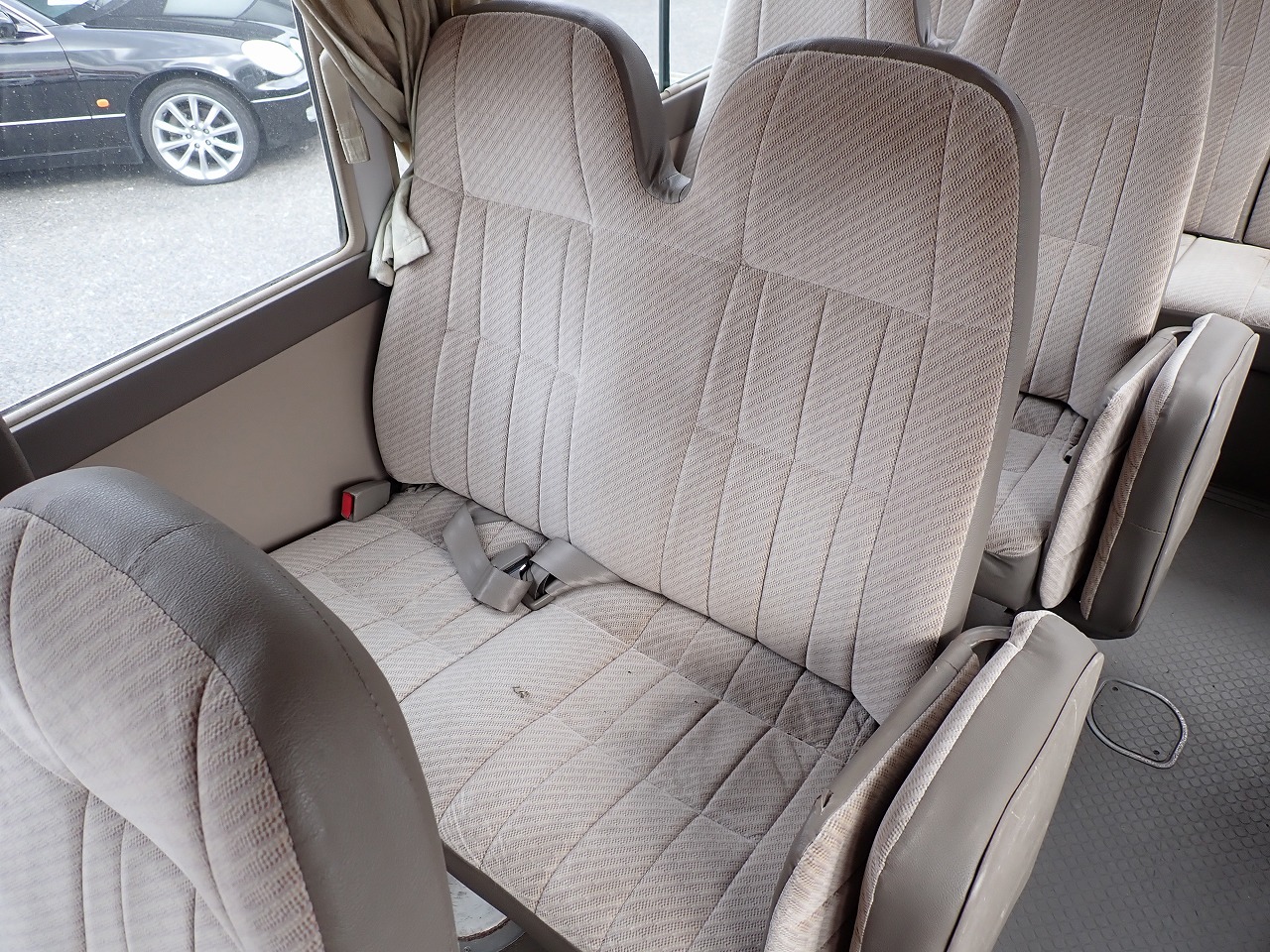 TOYOTA Coaster