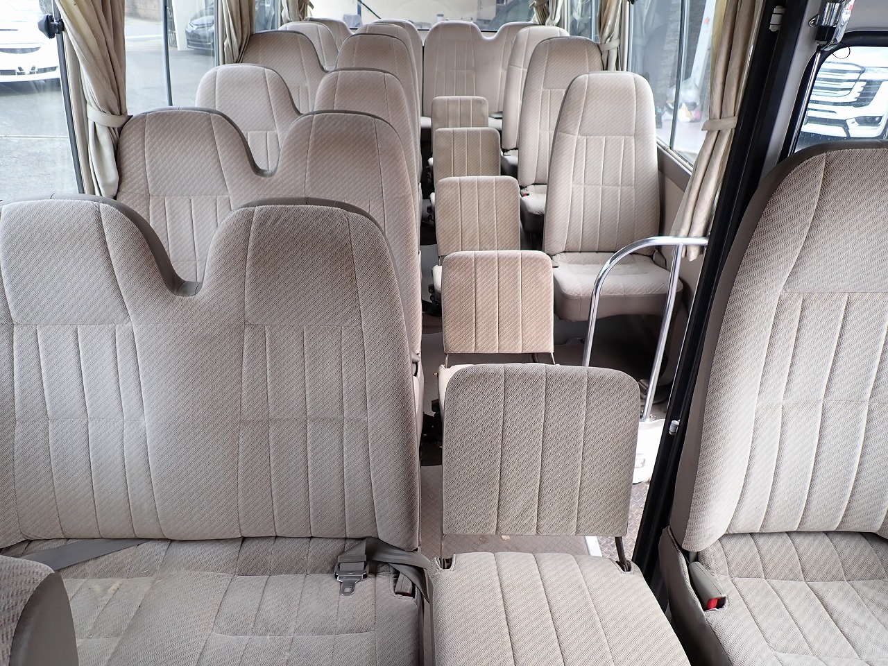 TOYOTA Coaster