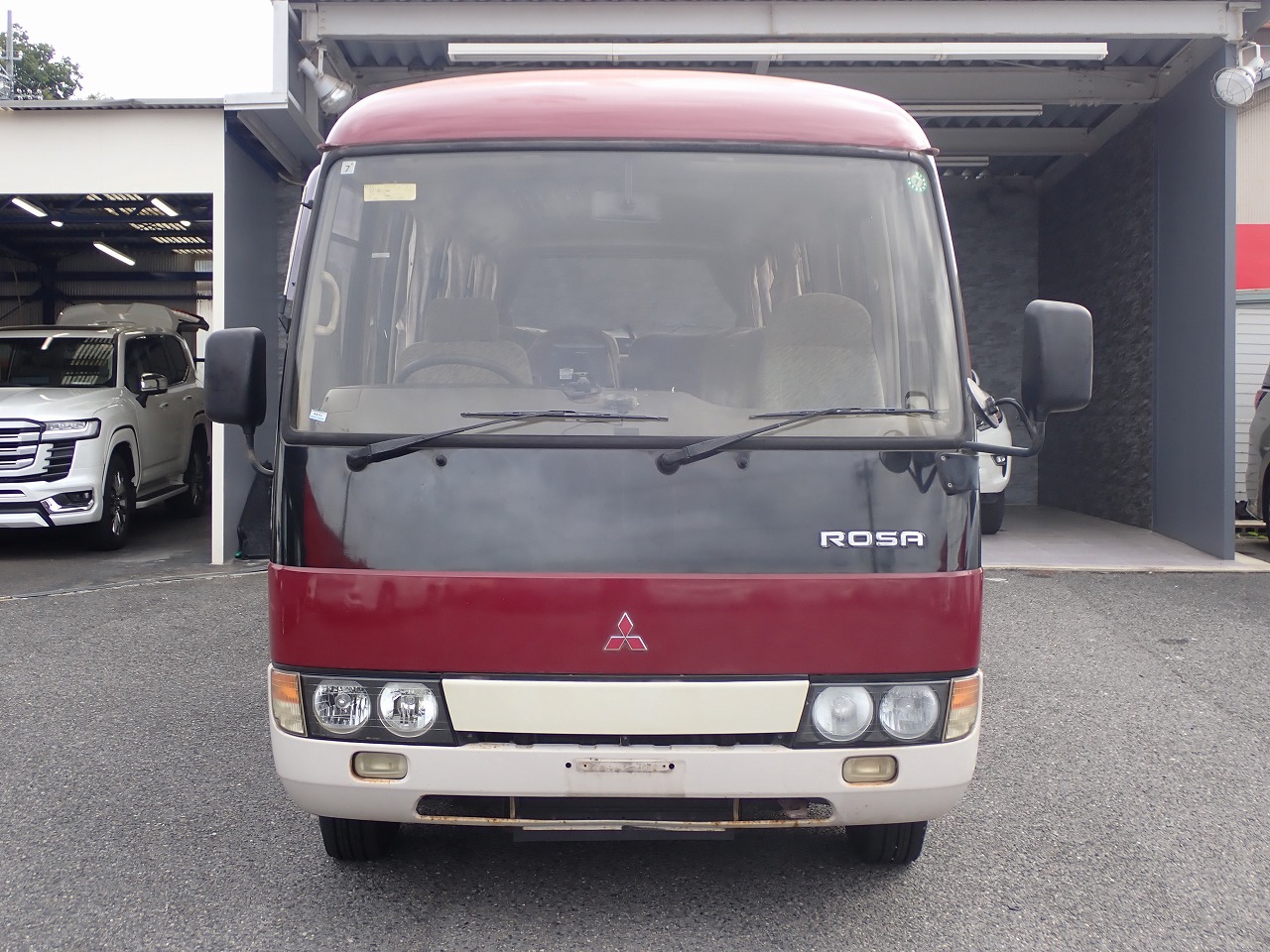 MITSUBISHI Rosa