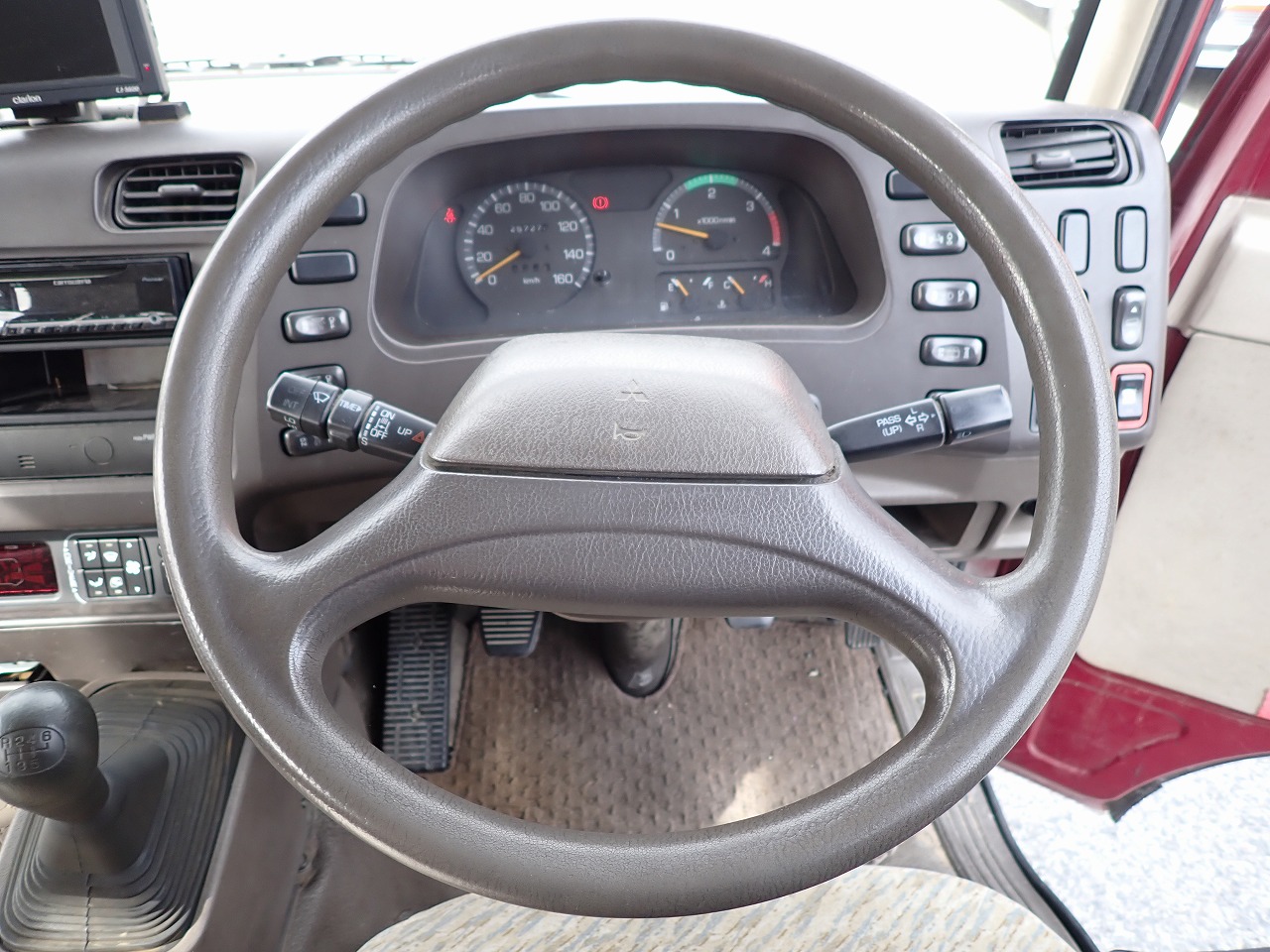 MITSUBISHI Rosa