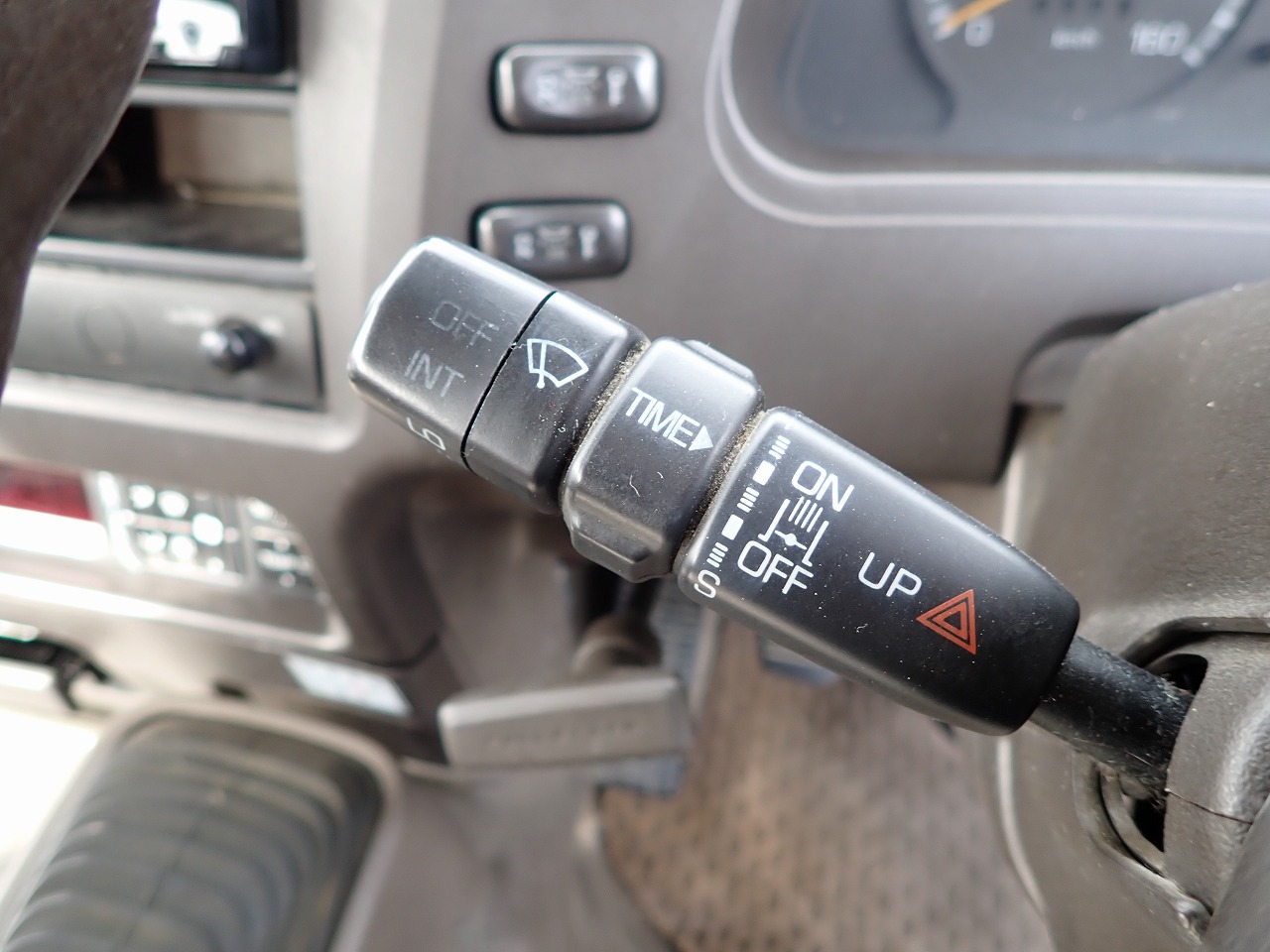 MITSUBISHI Rosa