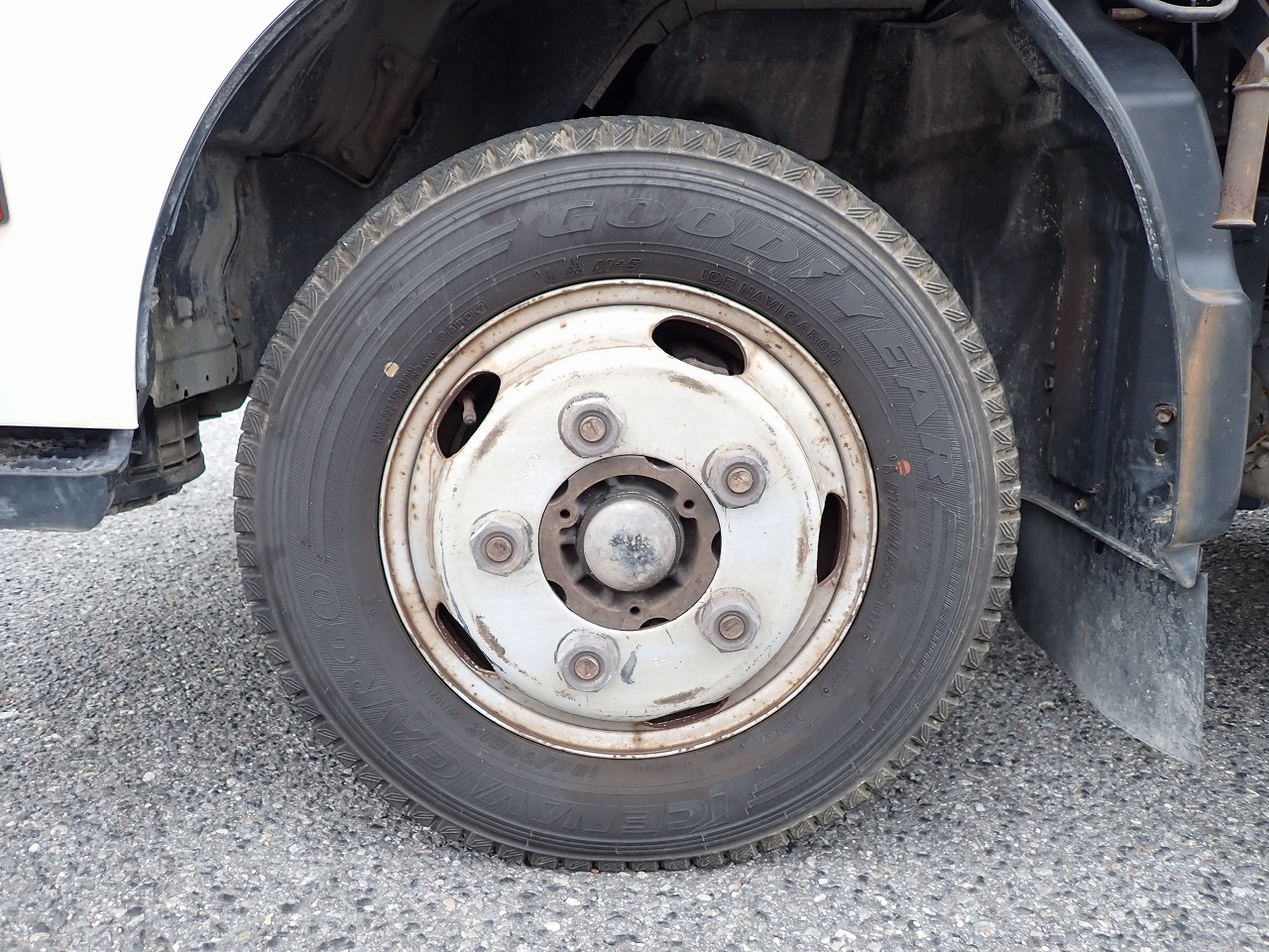 TOYOTA Dyna Truck