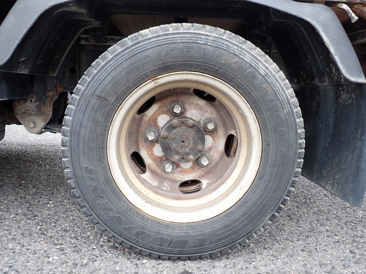 TOYOTA Dyna Truck