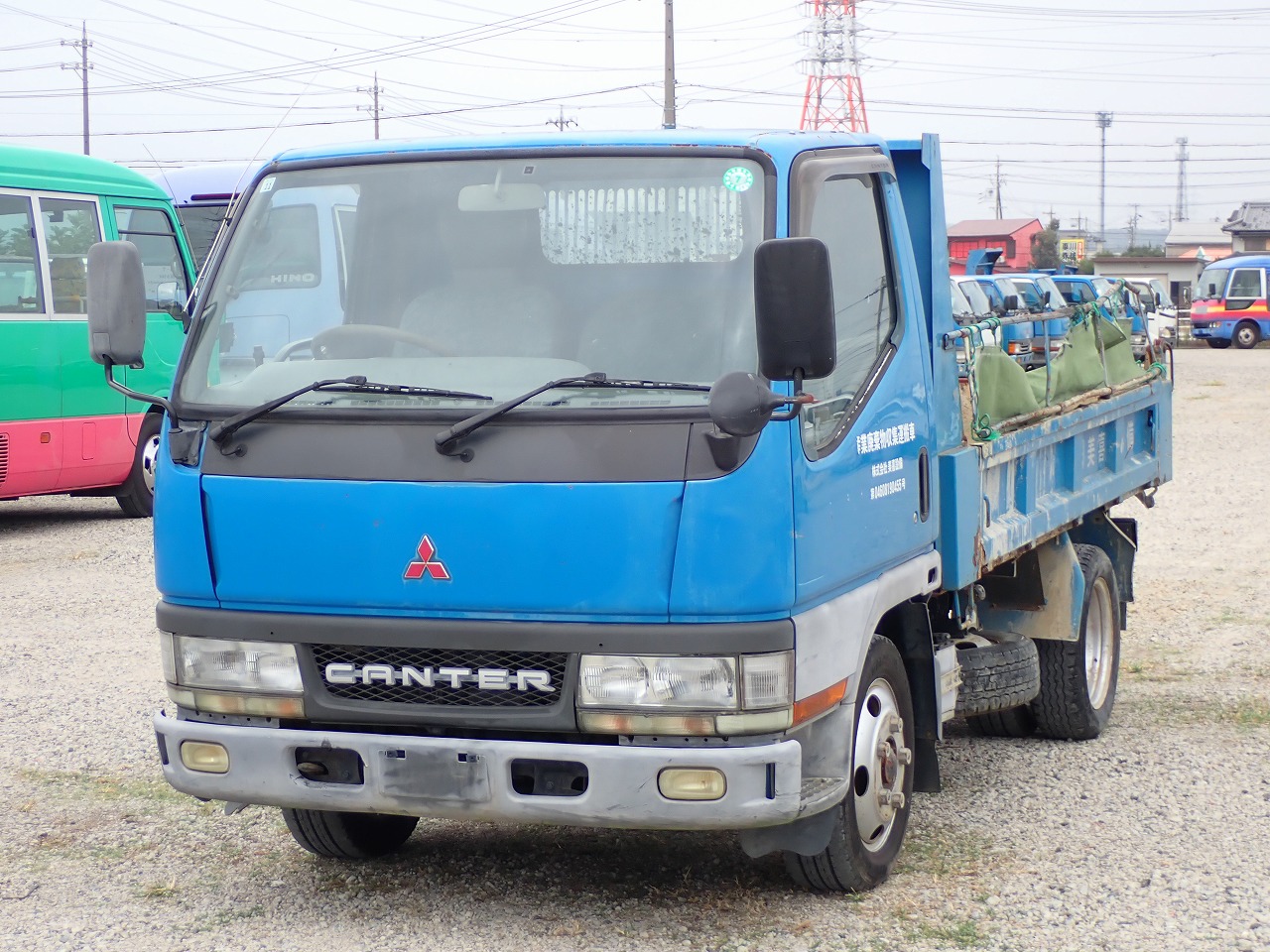 MITSUBISHI Canter